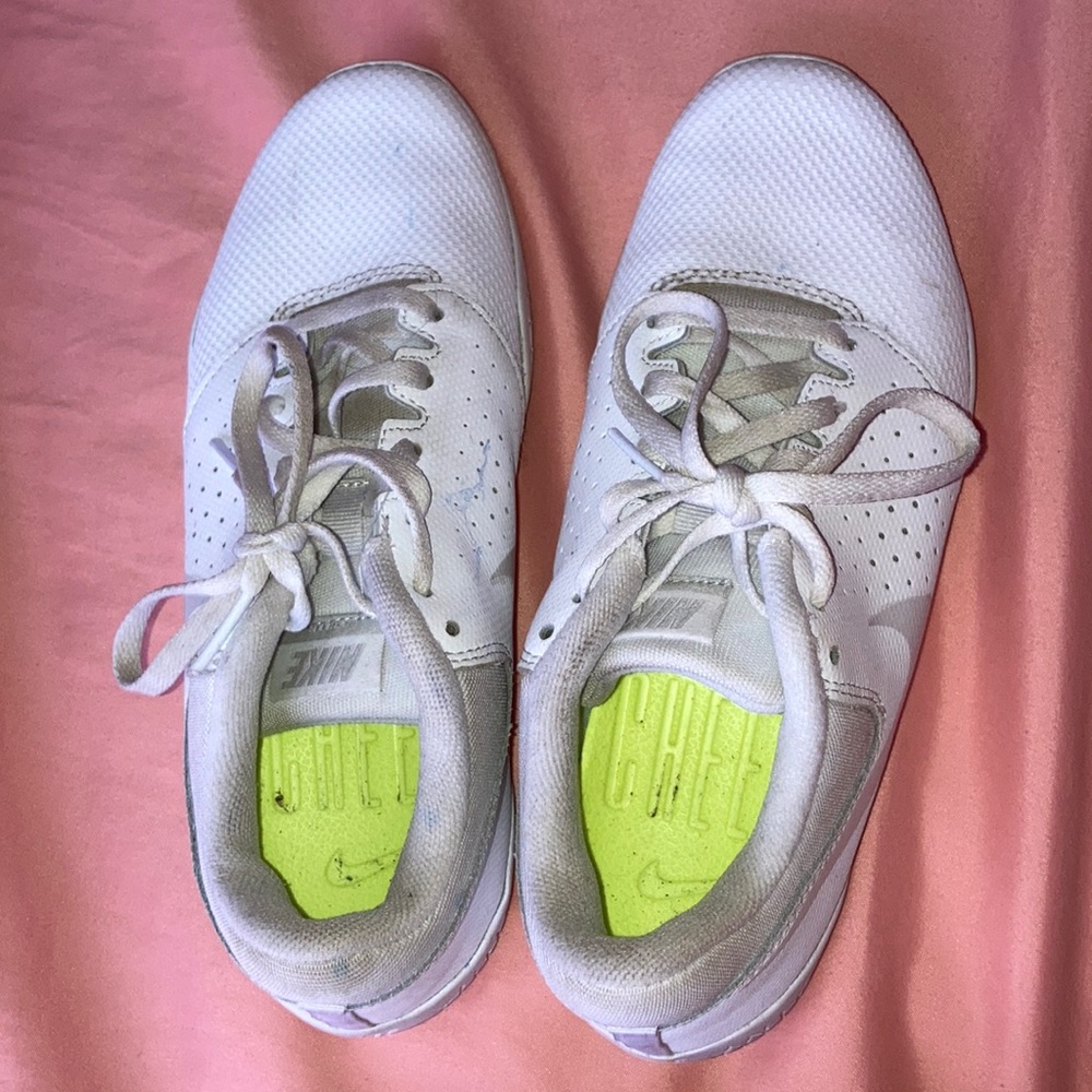 💡Flash sale💡 Nike cheer shoes